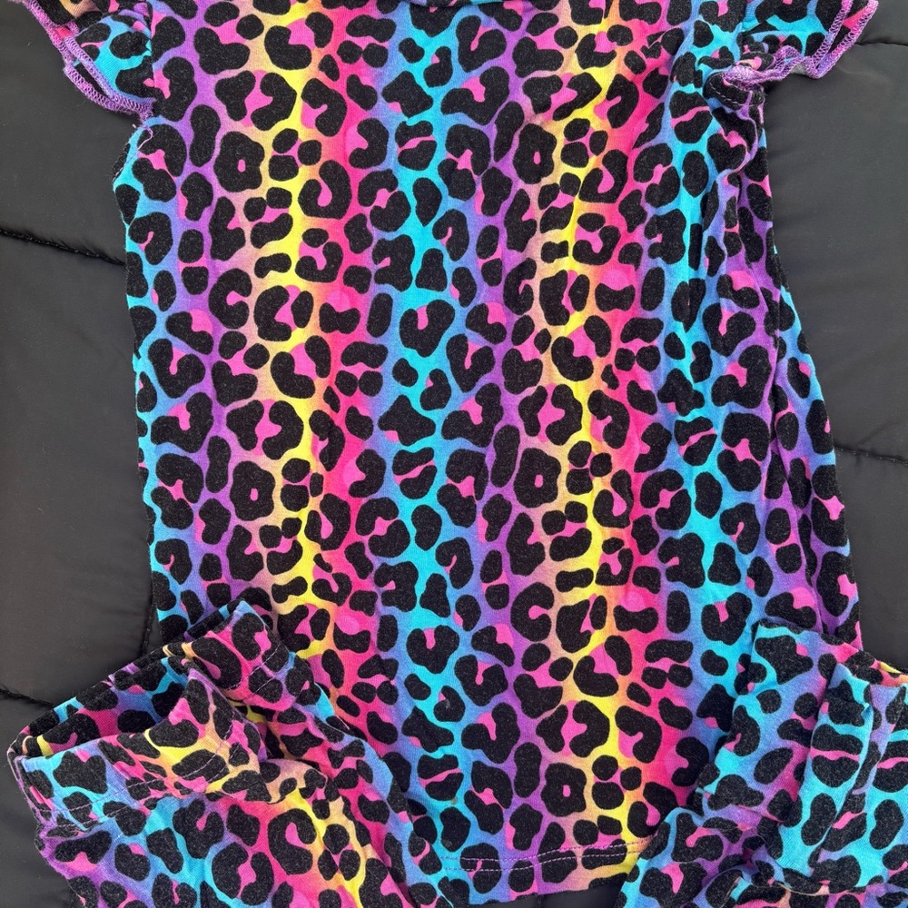 Colorful Leopard Print 2 piece set Bums & Roses 2T